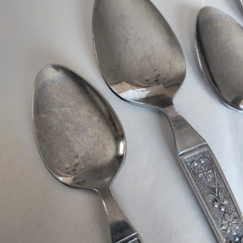 RIVIERA Cordova Stainless Flatware 4 Spoons Floral Filigree Tablespoon Teaspoon